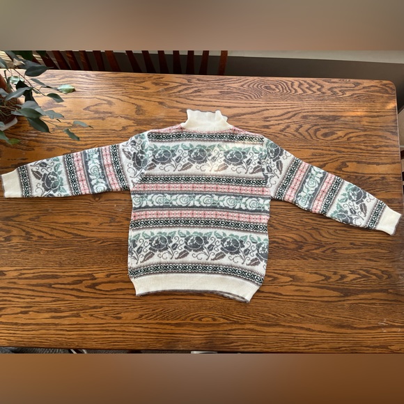 St. Michael Wool Sweater. Size 12/14 womens - Picture 5 of 5